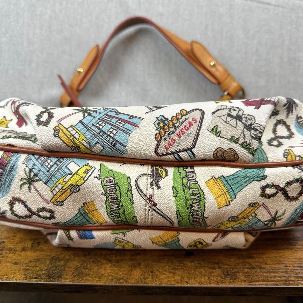 Dooney & Bourke East West Collins Hobo Handbag Americana Hollywood‎ Travel